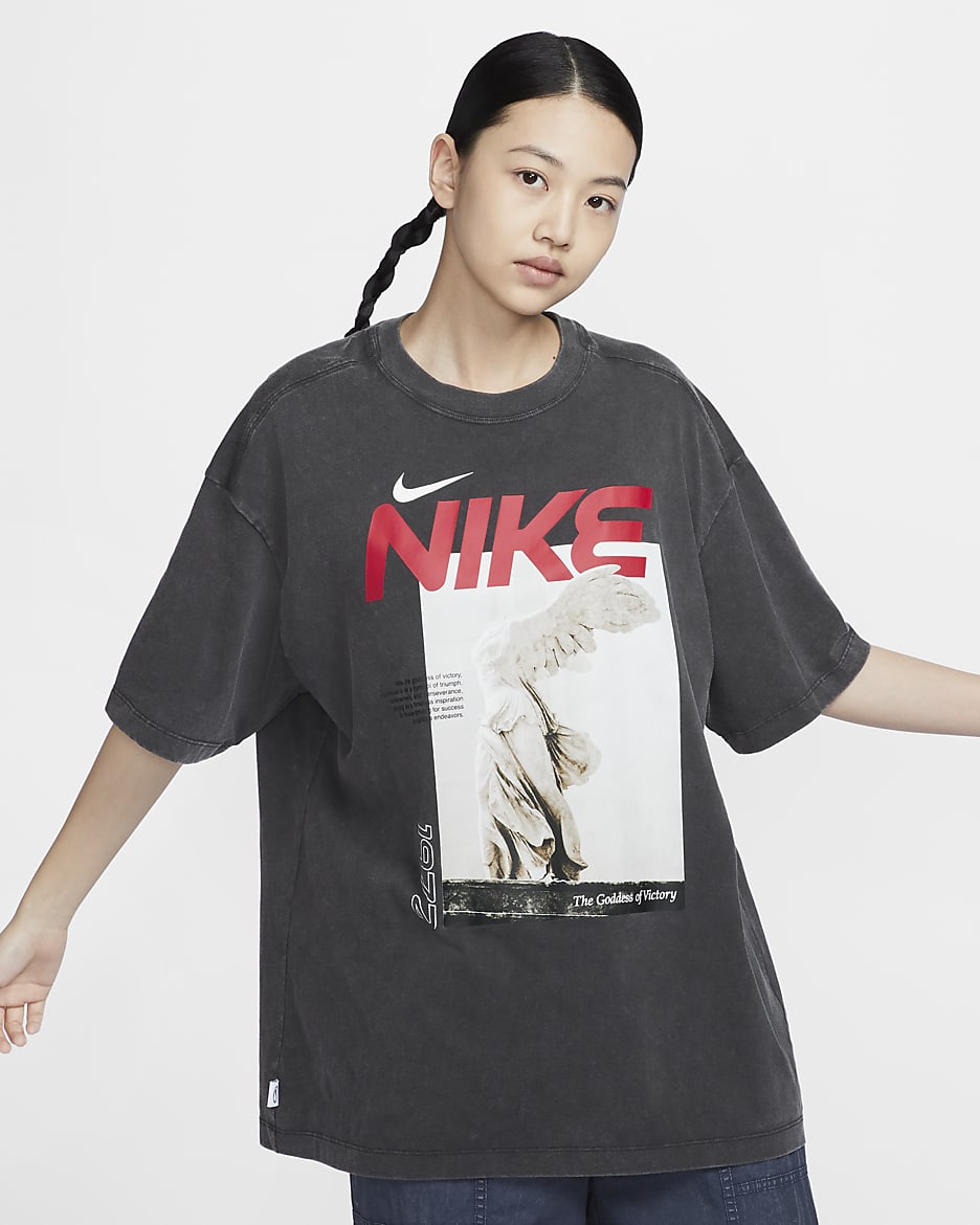 Nike Sportswear Women s Oversized T Shirt. Nike ID